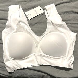 Wireless seamless Bra